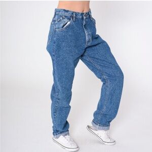 Vintage 90’s Lee Riders Classic Mom Jeans Blue Size 28X29 High-Waisted Tapered
